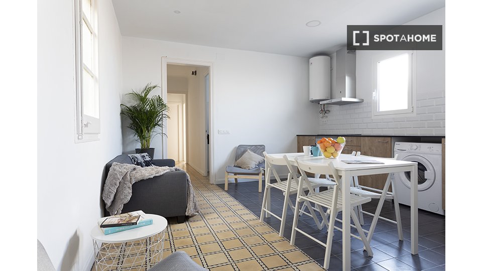 Double room Barcelona, 4 beds, 75m² — photo 6