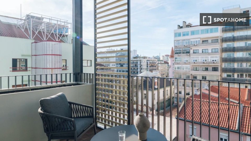 Apartment Lisbon, 2 beds — photo 10