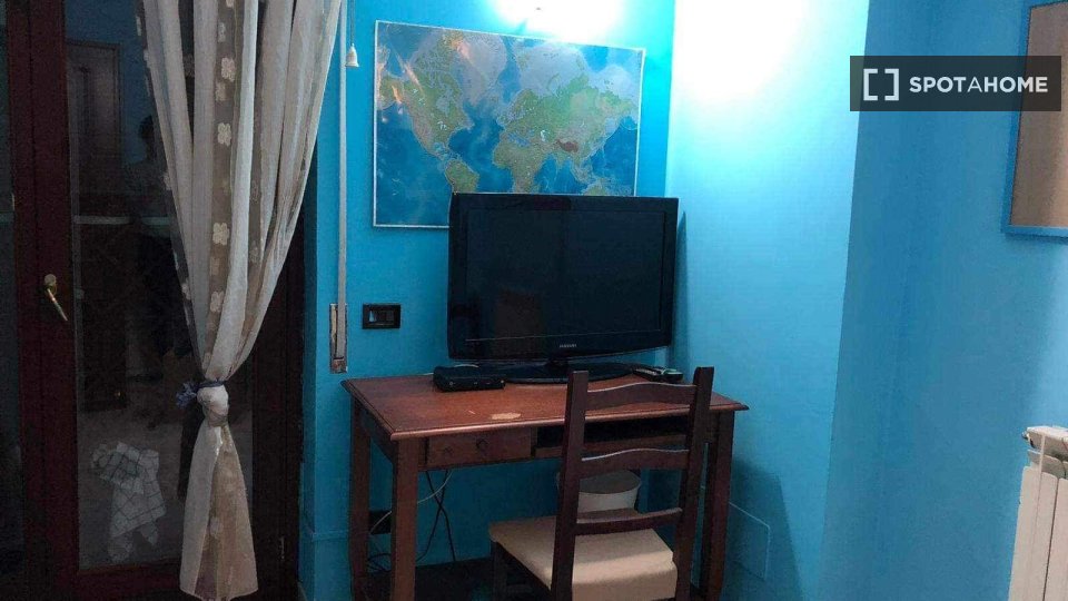 Double room Rome, 4 beds, 120m² — photo 2