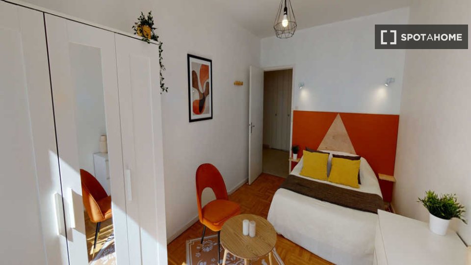Double room Lyon, 5 beds, 90m² — photo 20