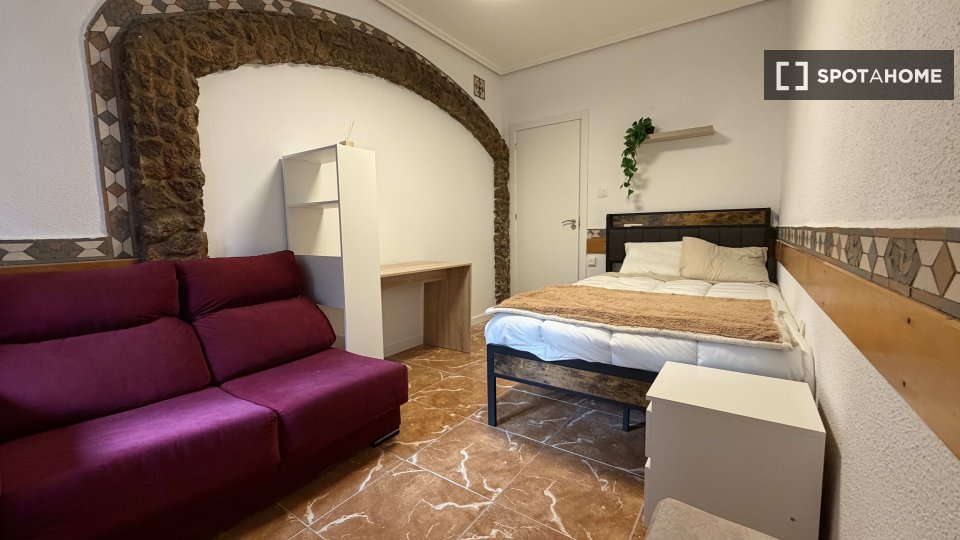 Double room Valencia, 5 beds — photo 9