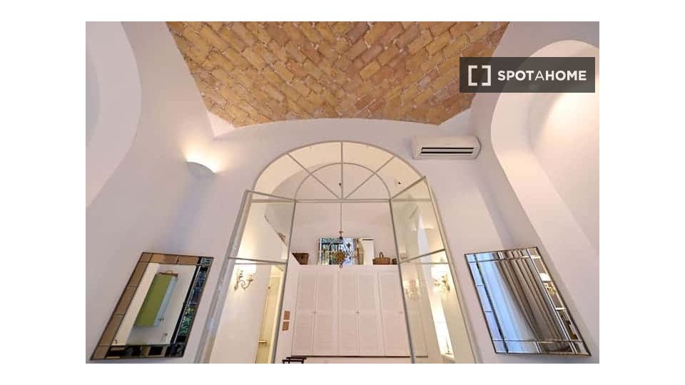 Apartment Rome, 1 bed, 43m² — photo 12