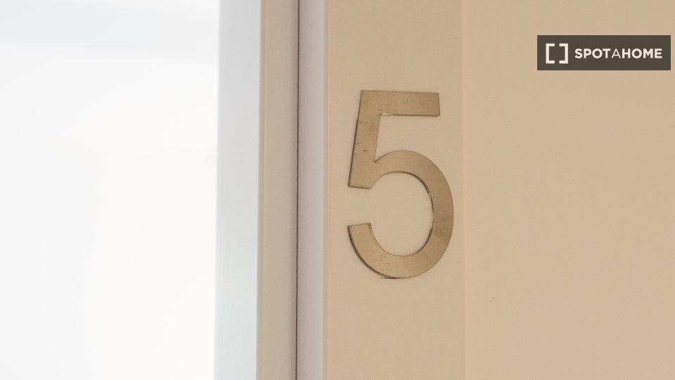 Double room Madrid, 6 beds — photo 3