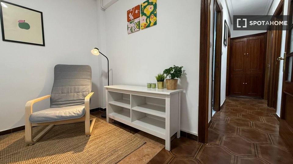 Double room Madrid, 4 beds — photo 5