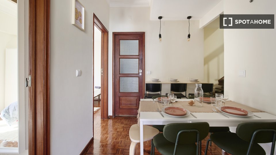 Double room Lisbon, 10 beds — photo 10