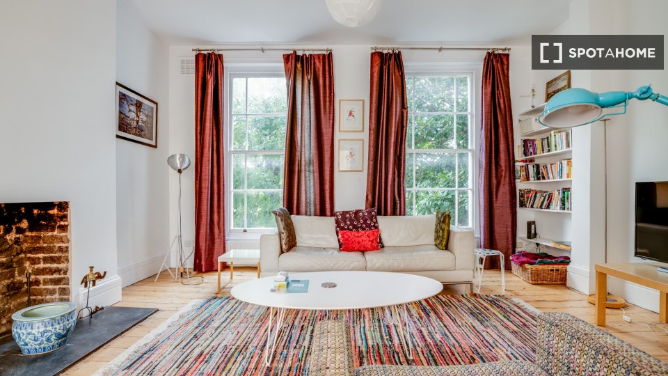 Apartment London, 2 beds — photo 15