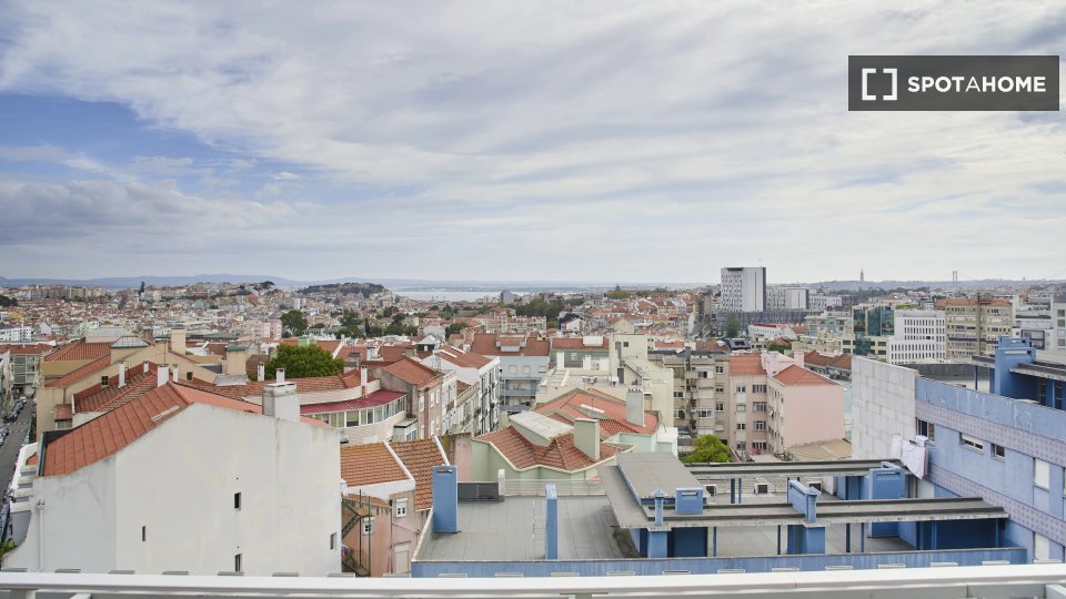 Double room Lisbon, 9 beds — photo 3