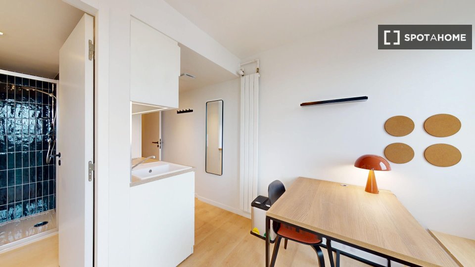 Camera doppia Parigi, 12 camere — foto 17