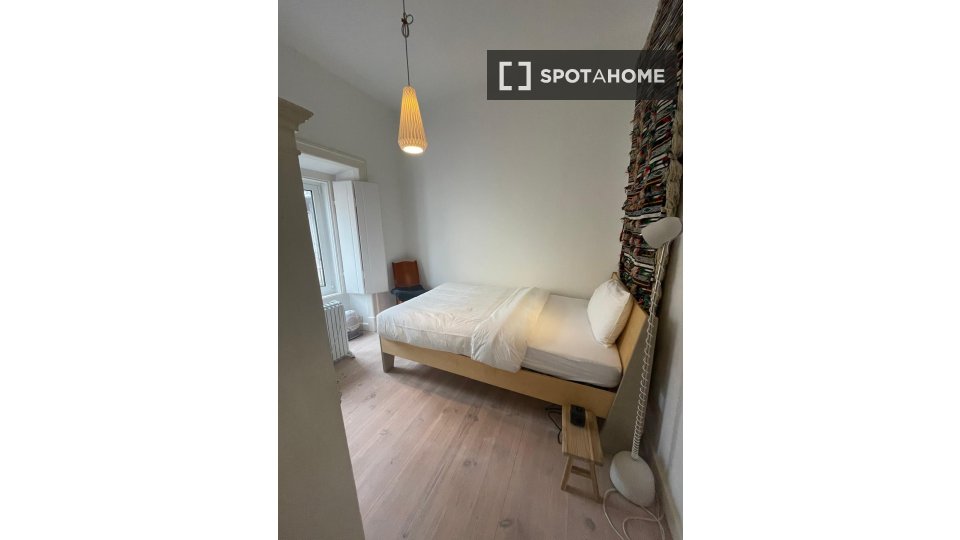 Apartment Lisbon, 2 beds — photo 11