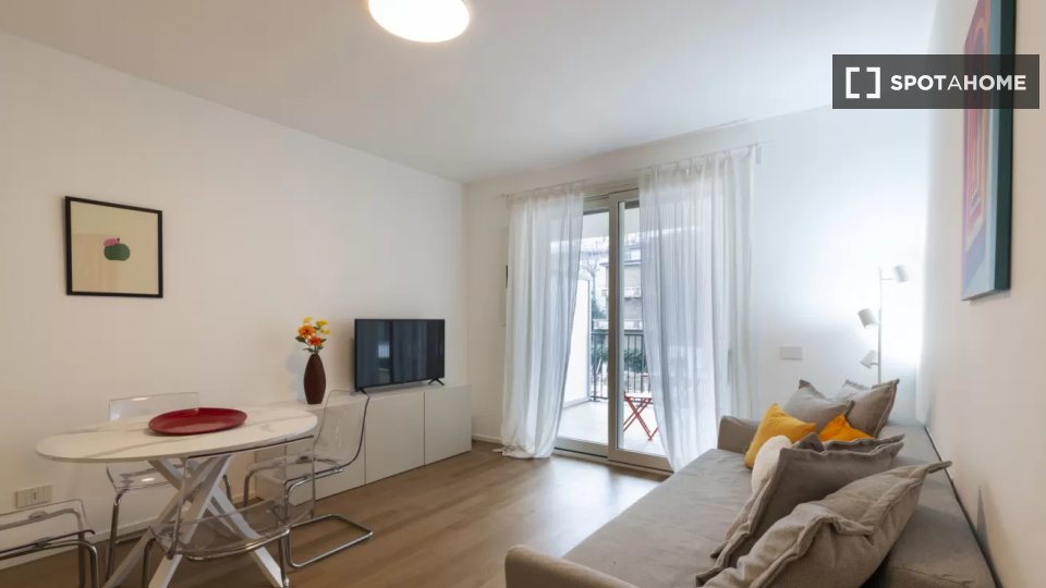 Apartment Milan, 1 bed — photo 11