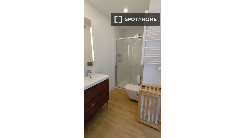 Apartment Lisbon, 2 beds — photo 3