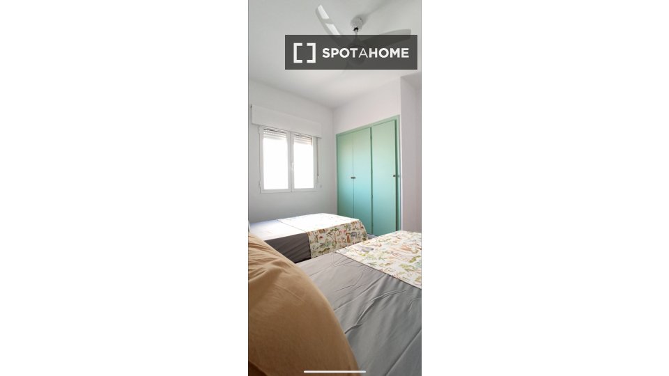 Apartment Alicante, 2 beds, 50m² — photo 1