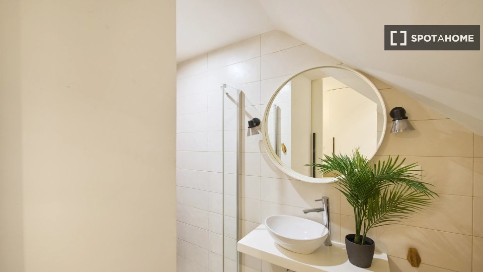 Apartment Lisbon, 1 bed — photo 12