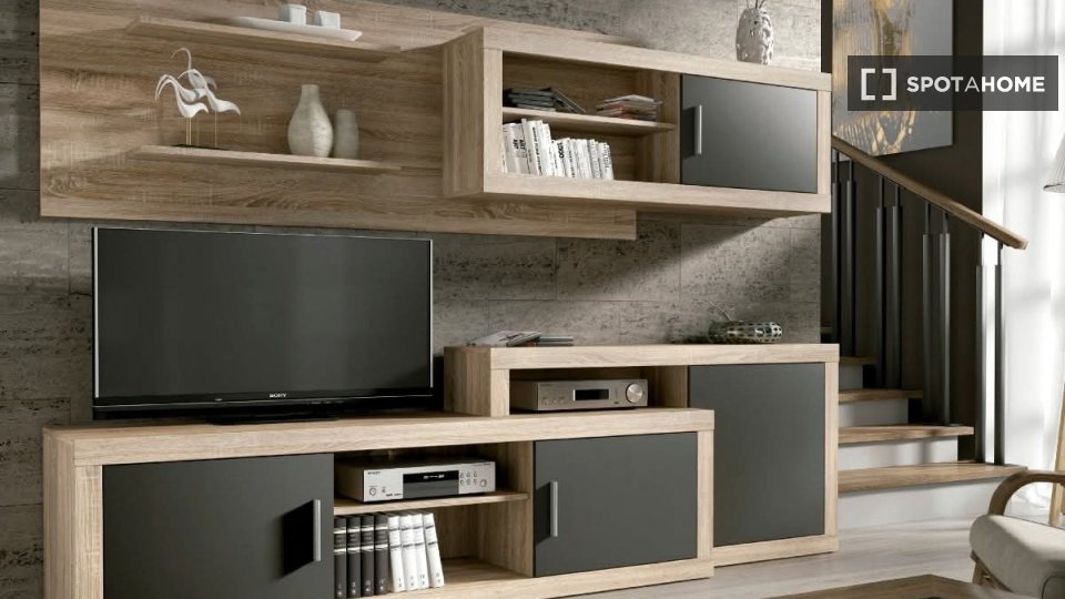 Double room Valencia, 3 beds, 120m² — photo 8
