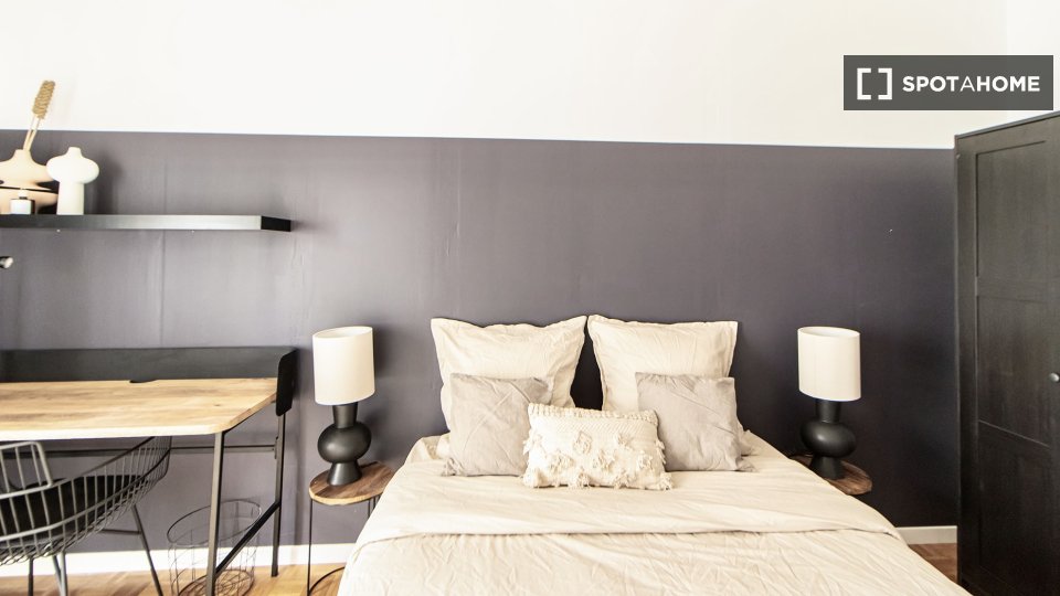 Double room Paris, 5 beds — photo 1
