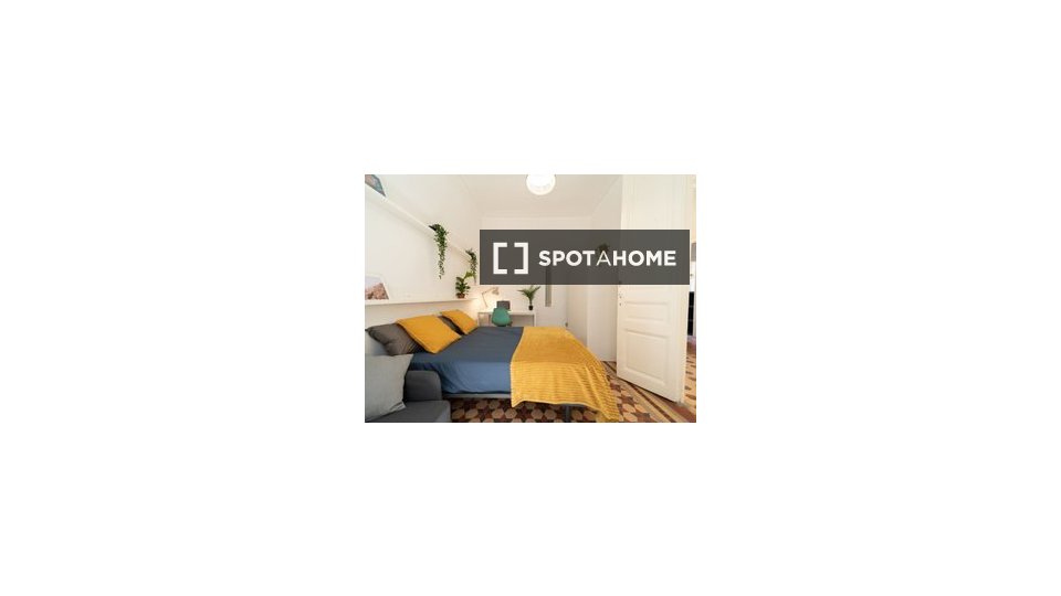 Double room Barcelona, 8 beds, 210m² — photo 8