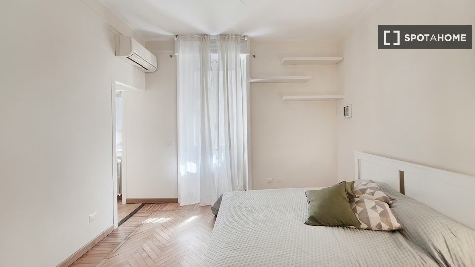 Apartment Milan, 1 bed, 65m² — photo 2