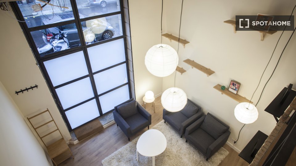 Apartment Barcelona, 1 bed, 85m² — photo 4
