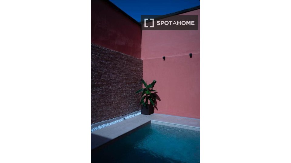 Apartment Milan, 1 bed — photo 2