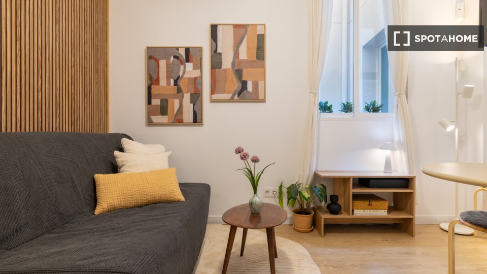 Appartamento in affitto a Embajadores, Madrid - in Madrid