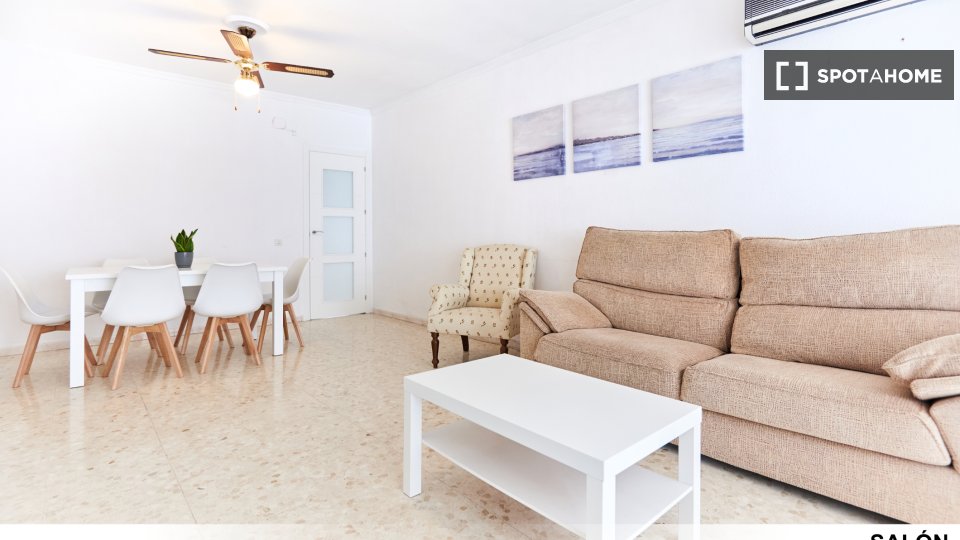 Double room Seville, 5 beds — photo 44