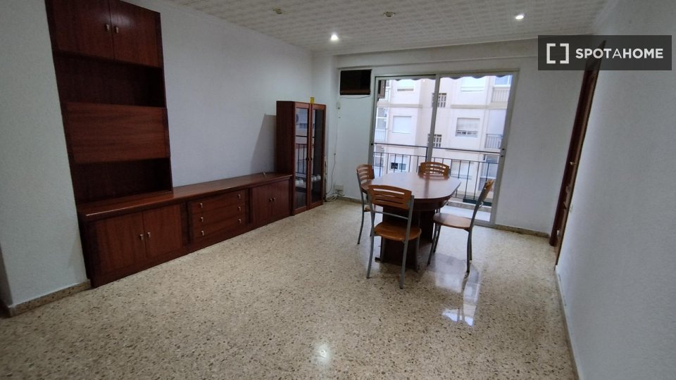 Chambre double Valence, 4 chambres — photo 15