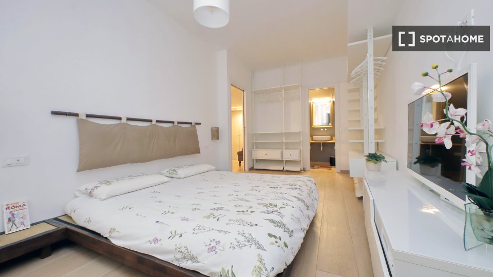 Apartment Rome, 1 bed, 55m² — photo 17