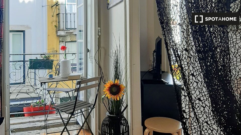 Apartment Lisbon, 1 bed — photo 14