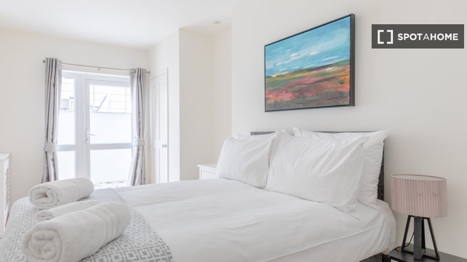 Apartment London, 2 beds, 65m² — photo 6
