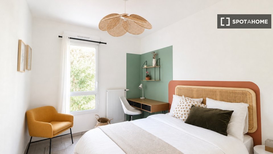 Double room Lyon, 5 beds — photo 29