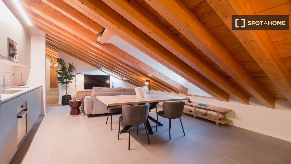 Apartment Madrid, 2 beds — photo 15