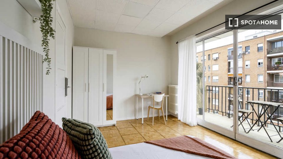 Double room Madrid, 8 beds — photo 39