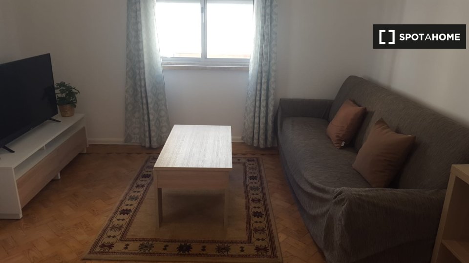 Apartment Lisbon, 1 bed — photo 3