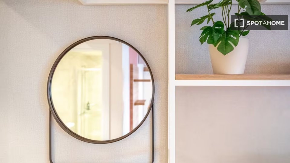 Apartment Lisbon, 1 bed — photo 10