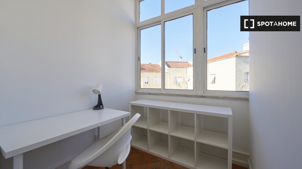 Double room Lisbon, 12 beds — photo 4