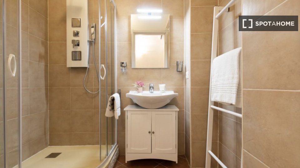 Apartment Rome, 1 bed, 70m² — photo 2