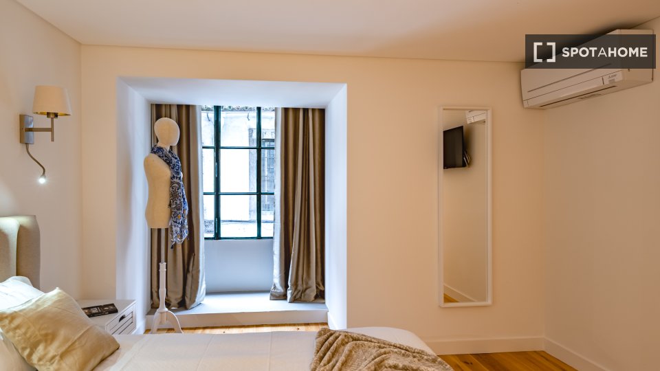 Apartment mono Lisbon, 62m² — photo 10