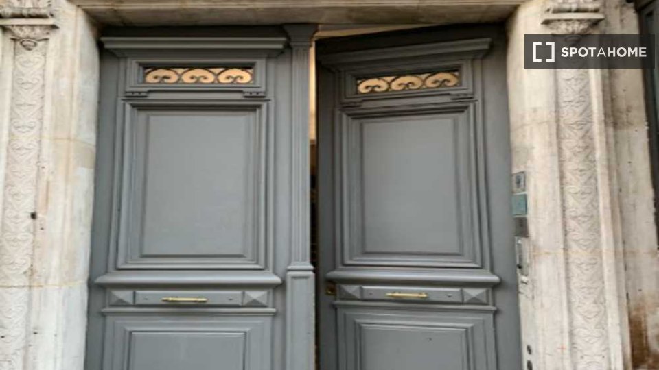 Double room Paris, 4 beds, 80m² — photo 7