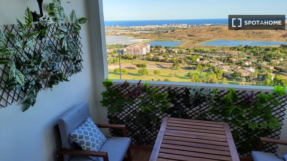 Apartment Alicante, 2 beds, 60m² — photo 17