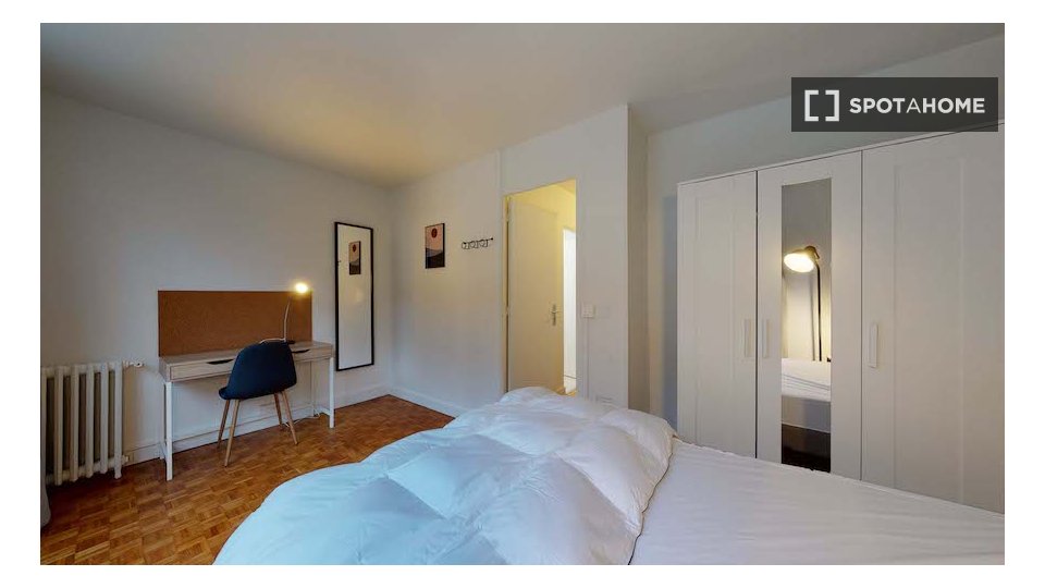 Double room Paris, 15 beds — photo 15