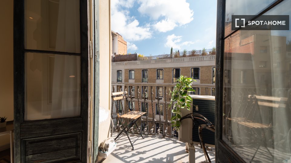 Double room Barcelona, 7 beds, 160m² — photo 13