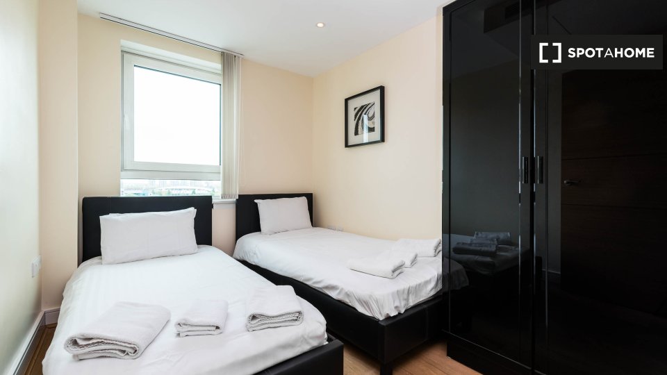 Apartment London, 2 beds — photo 11