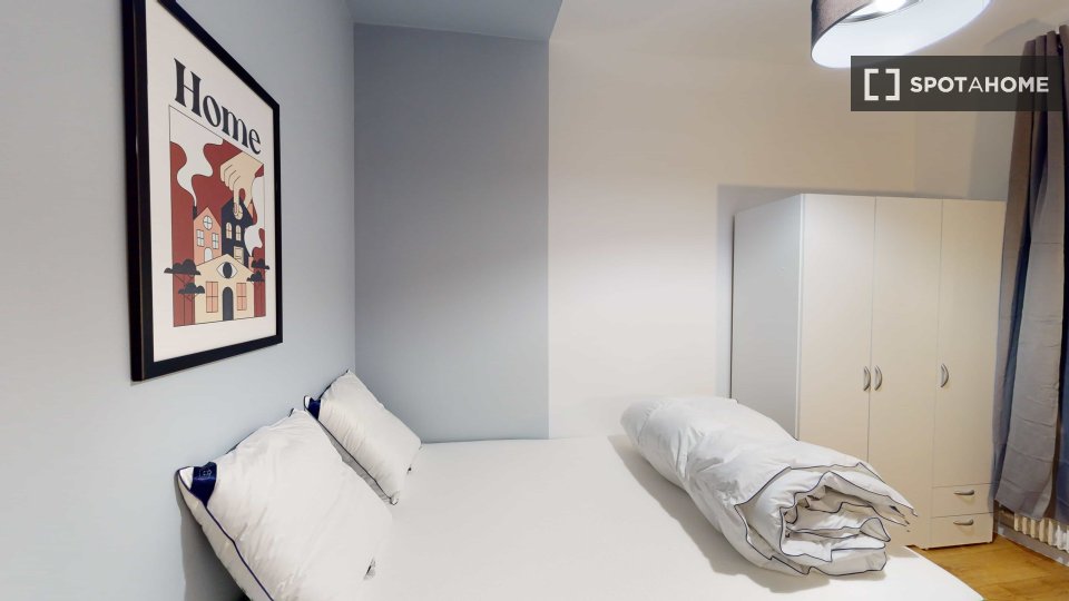 Double room Lille, 18 beds — photo 17