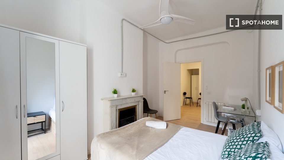 Double room Madrid, 10 beds — photo 53