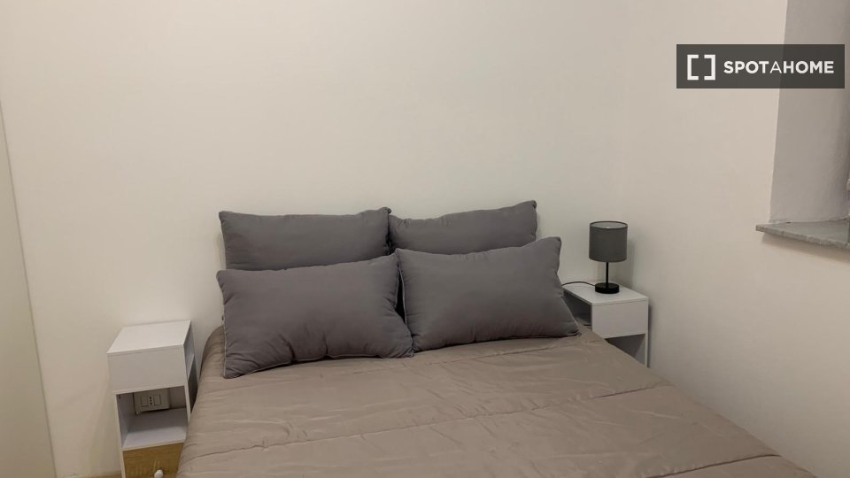 Apartment Milan, 1 bed — photo 2