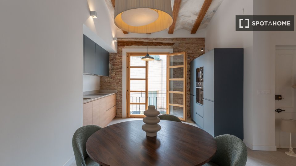 Apartment Valencia, 2 beds, 90m² — photo 9