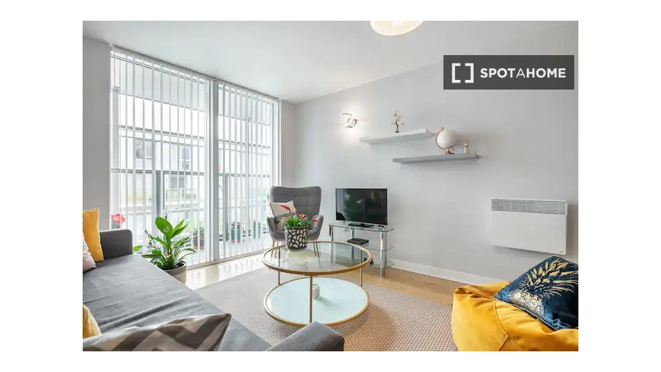Apartment London, 2 beds — photo 16
