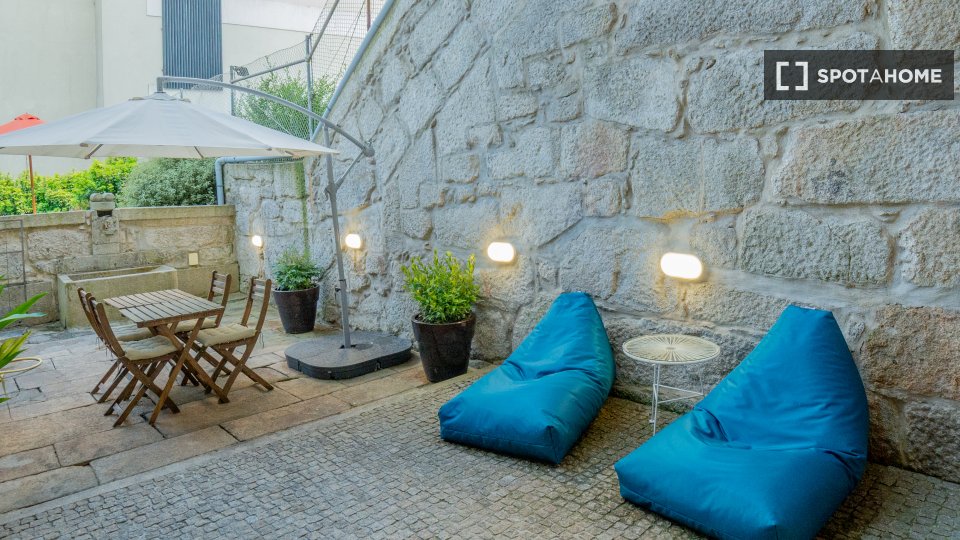 Apartment Porto, 1 bed, 103m² — photo 19