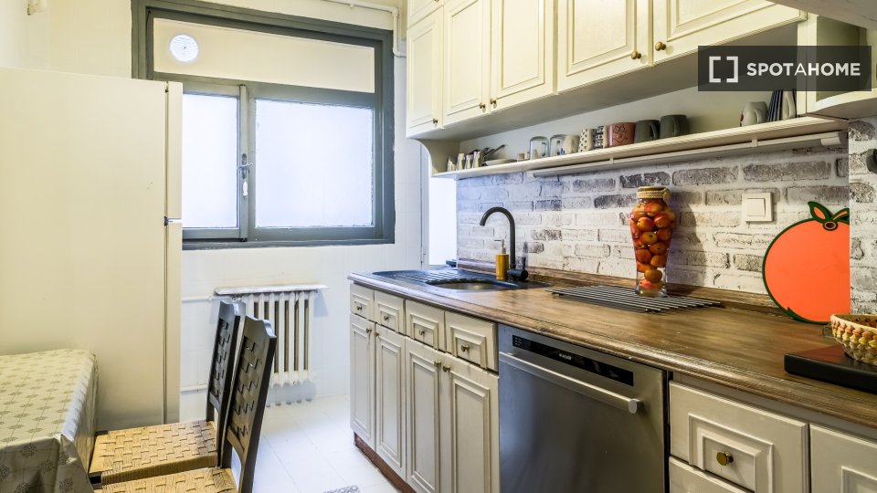 Apartment Istanbul, 1 bed — photo 17