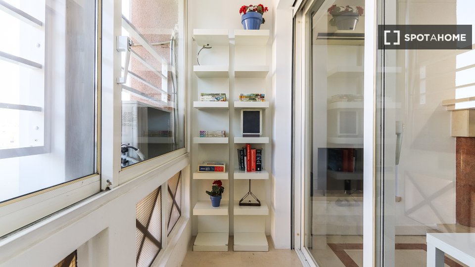 Apartment Lisbon, 1 bed, 60m² — photo 3